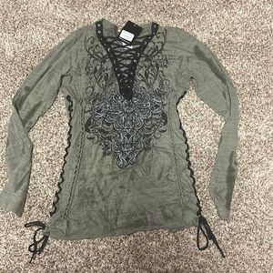 Long sleeve Affliction top